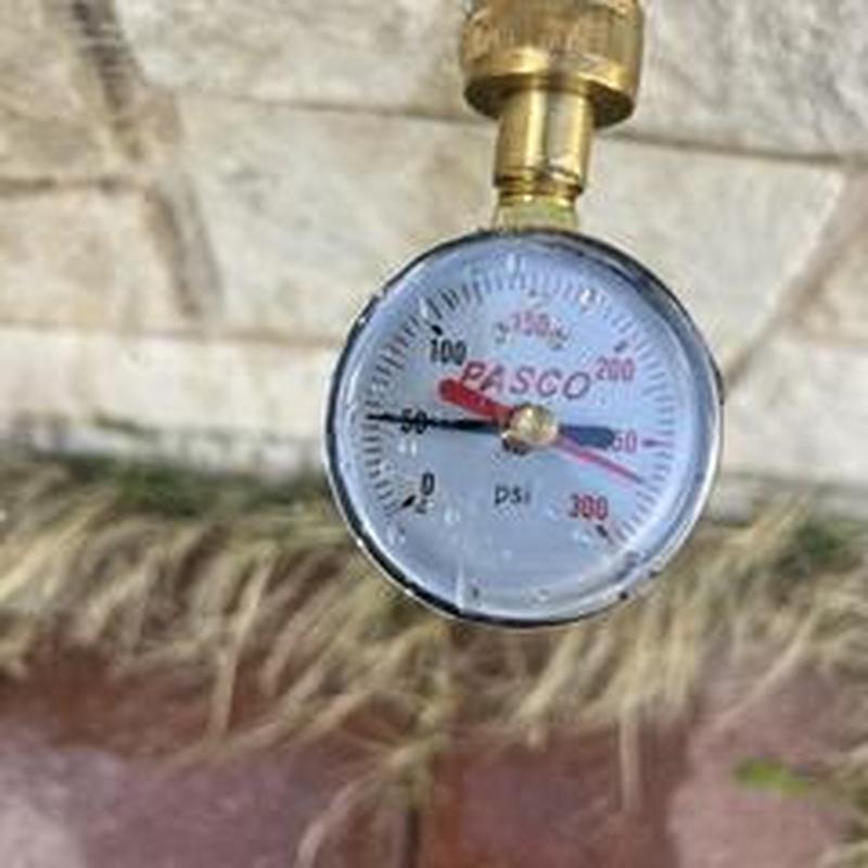 Pin Photo