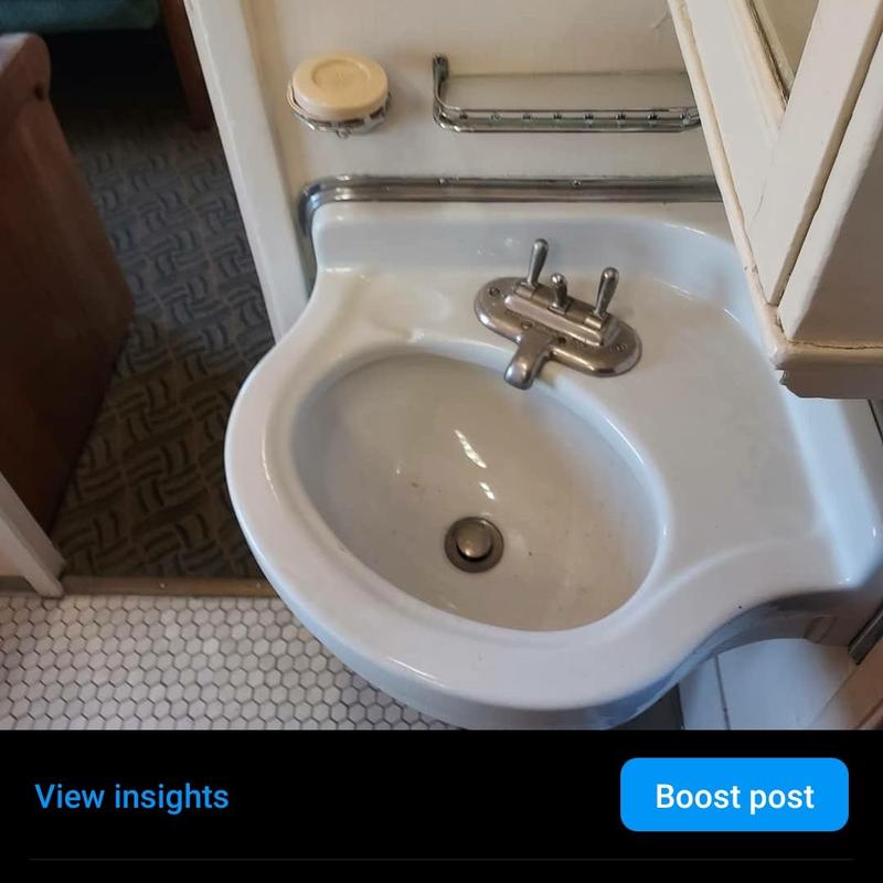 Pin Photo