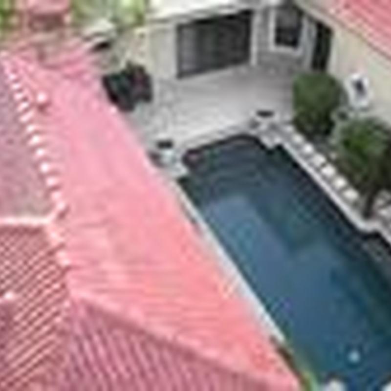 Pin Photo