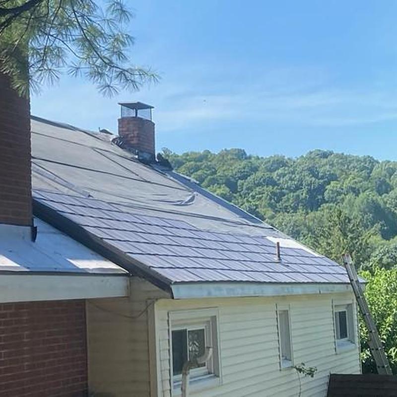 Steel Country metal roof installation in Carnegie, PA