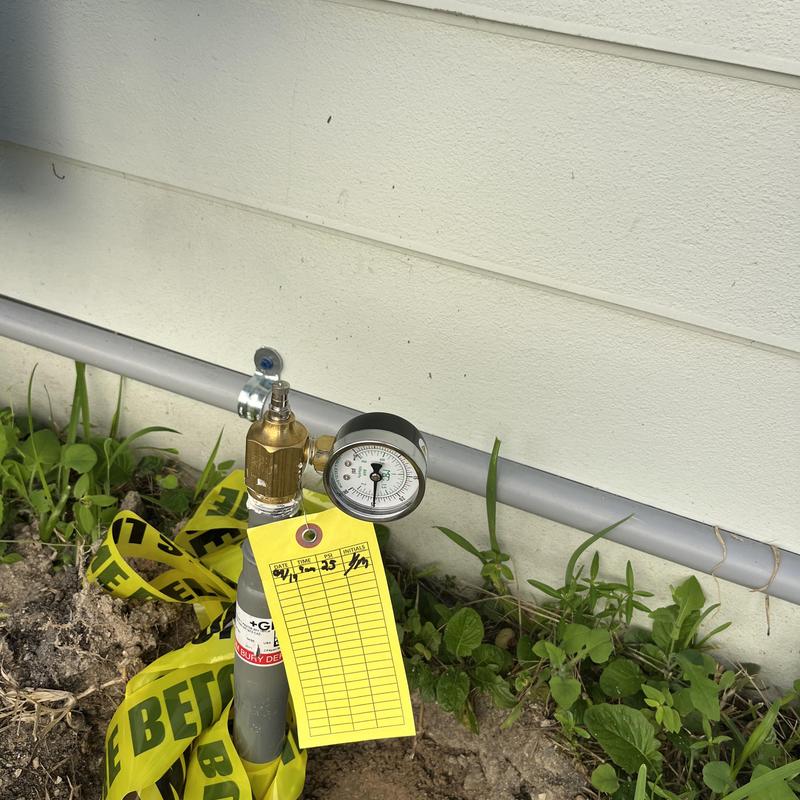 Gas pressure regulator and meter with inspection tag