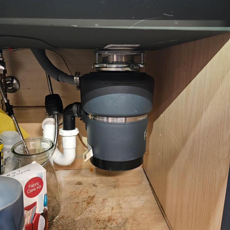 Insinkerator garbage disposal installed under sink