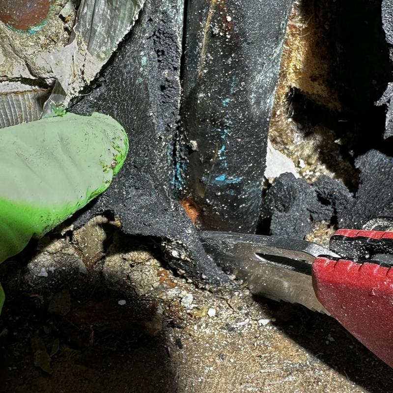 Copper water line with pinhole leak repair