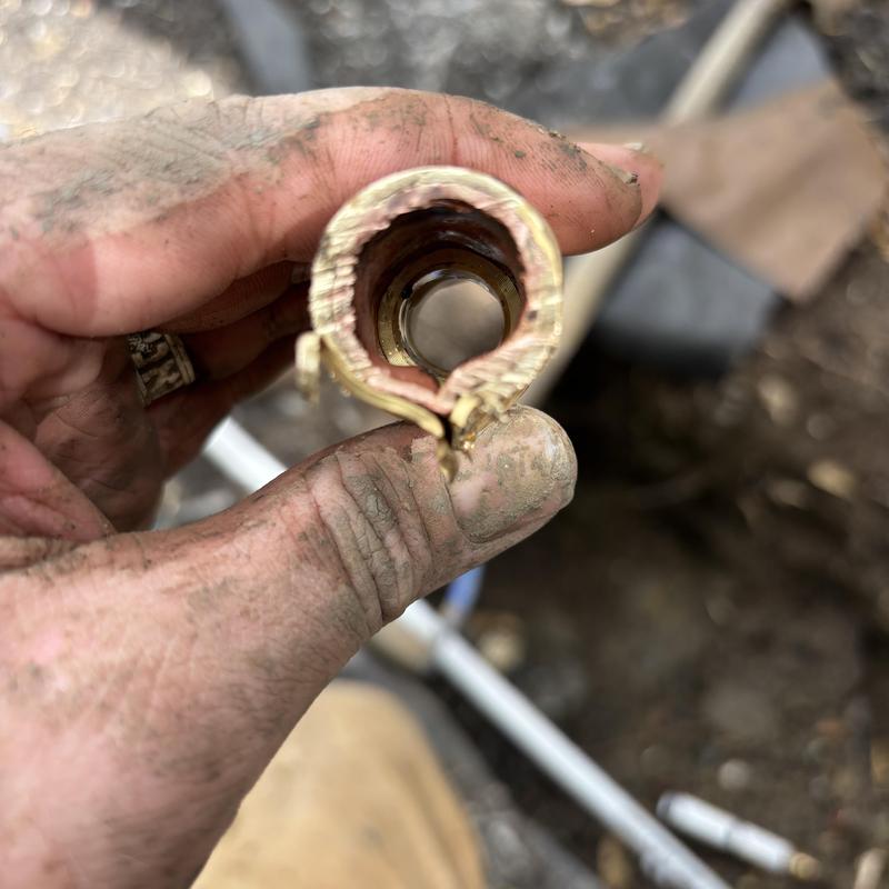 Gate valve shut off close-up showing corrosion and build-up