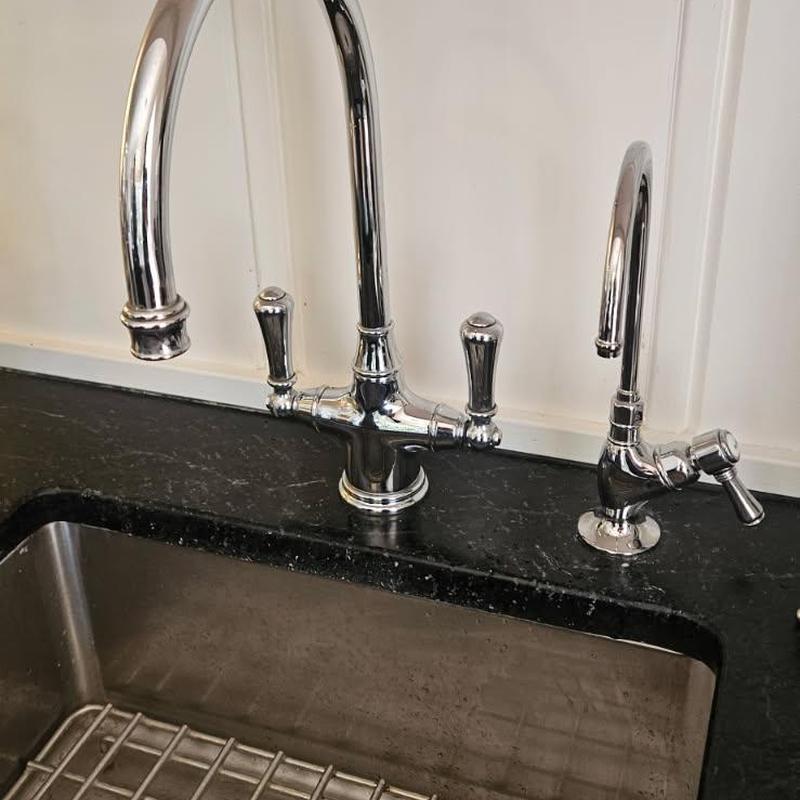 Kitchen faucet and filtered water faucet installation