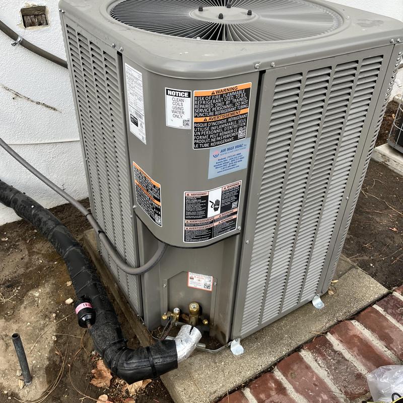 Air conditioner unit preventive maintenance in Burbank