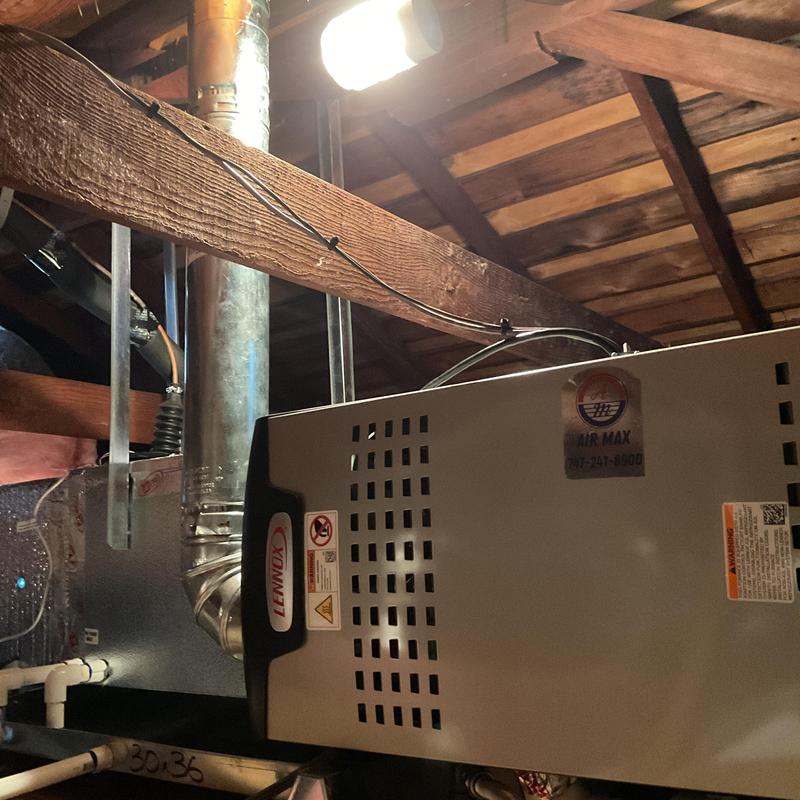 EL180 Lennox furnace with ductwork in attic
