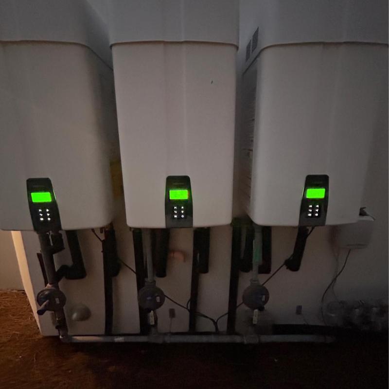 Tankless water heaters with MPS digital controls