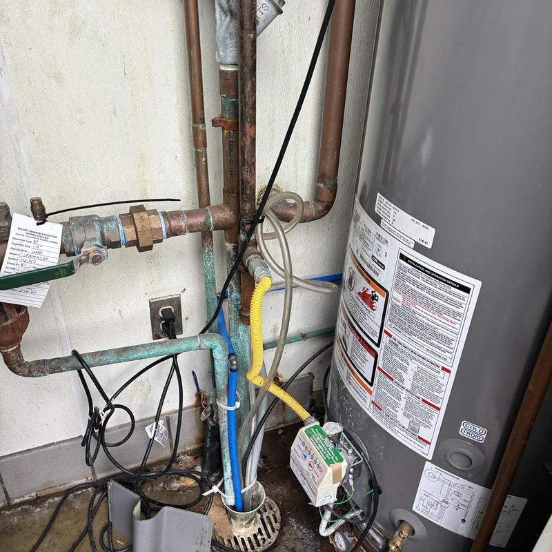 Flammable vapor sensor on water heater installation