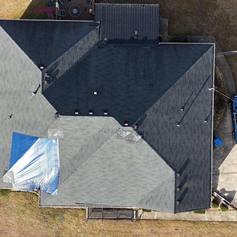 Onyx Black Owens Corning Oakridge shingle roof installation