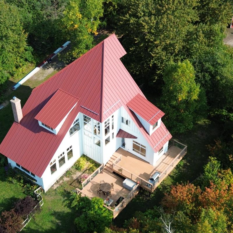 Standing seam steel roof on residential home