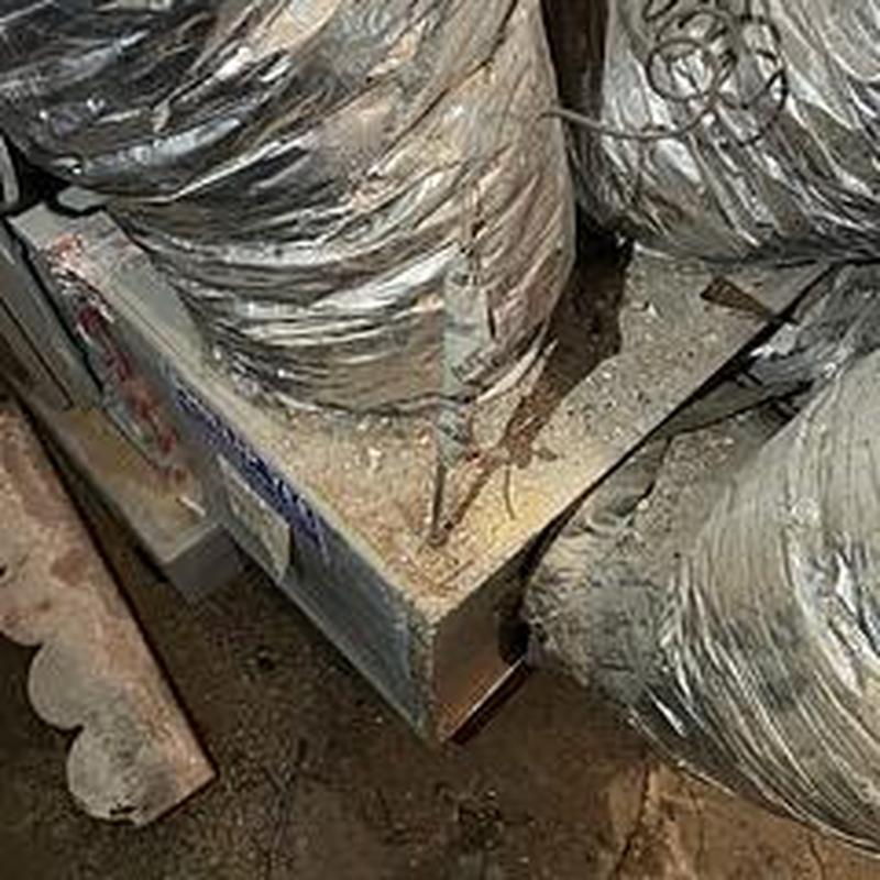 Flexible duct connections to metal HVAC plenum in attic