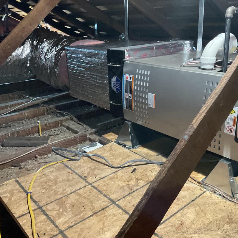 EL180UH furnace and ductwork installation in attic