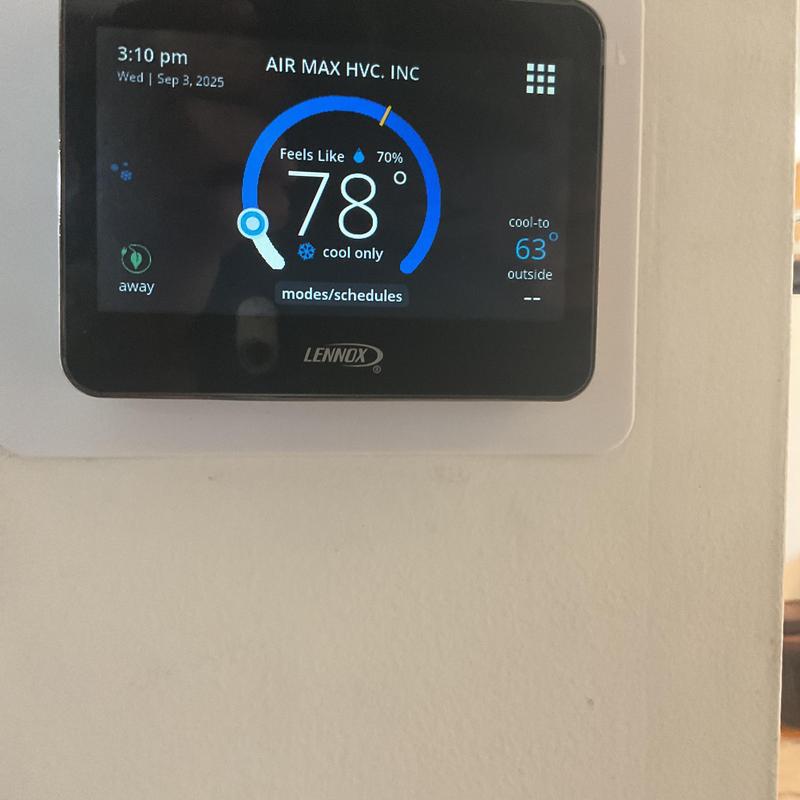 Lennox thermostat displaying indoor cooling set to 78°F