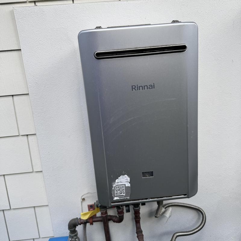 Rinnai tankless water heater with corroded pipe