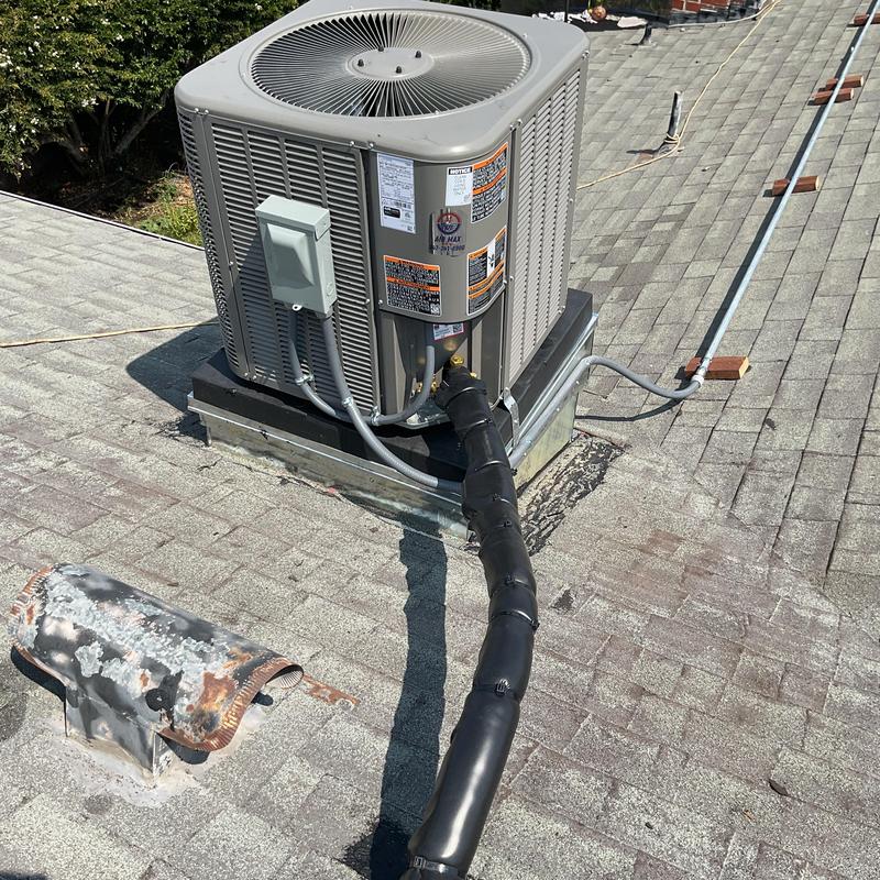ML17KC2 Condenser with new ductwork on roof ML17KC2 Condenser with new ductwork on roof