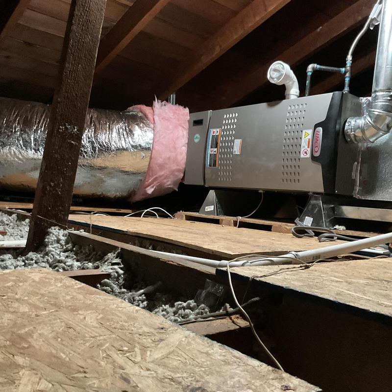 Furnace EL180UH with insulated ducting in attic