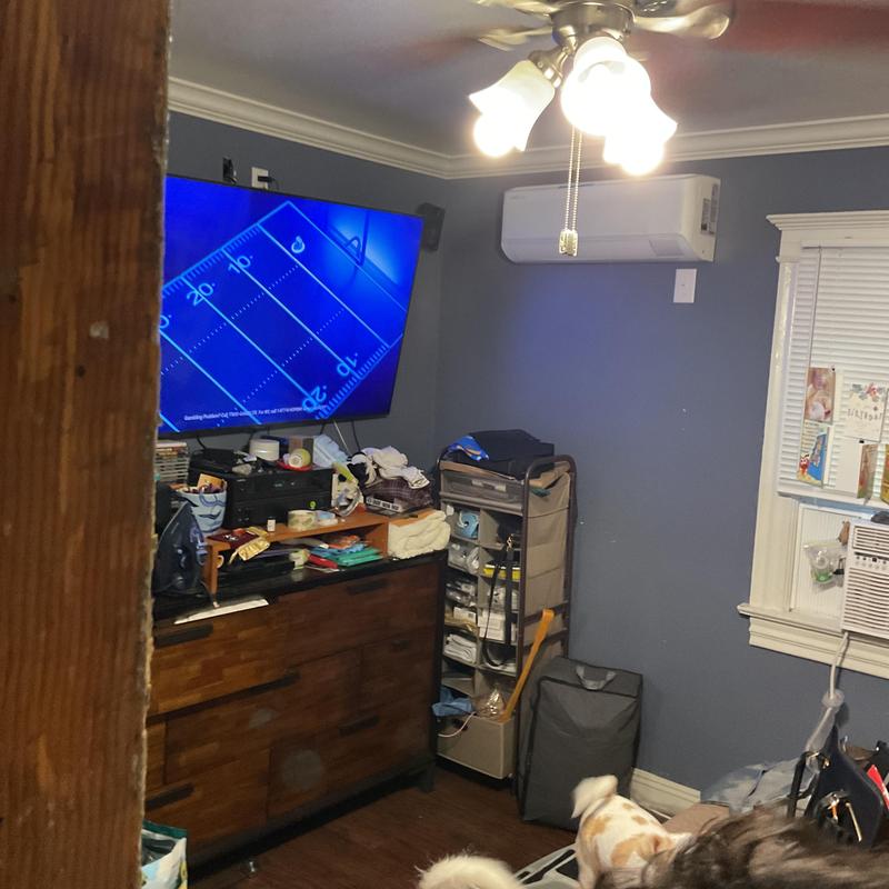 Multi-zone mini split system wall unit installation Multi-zone mini split system wall unit installation