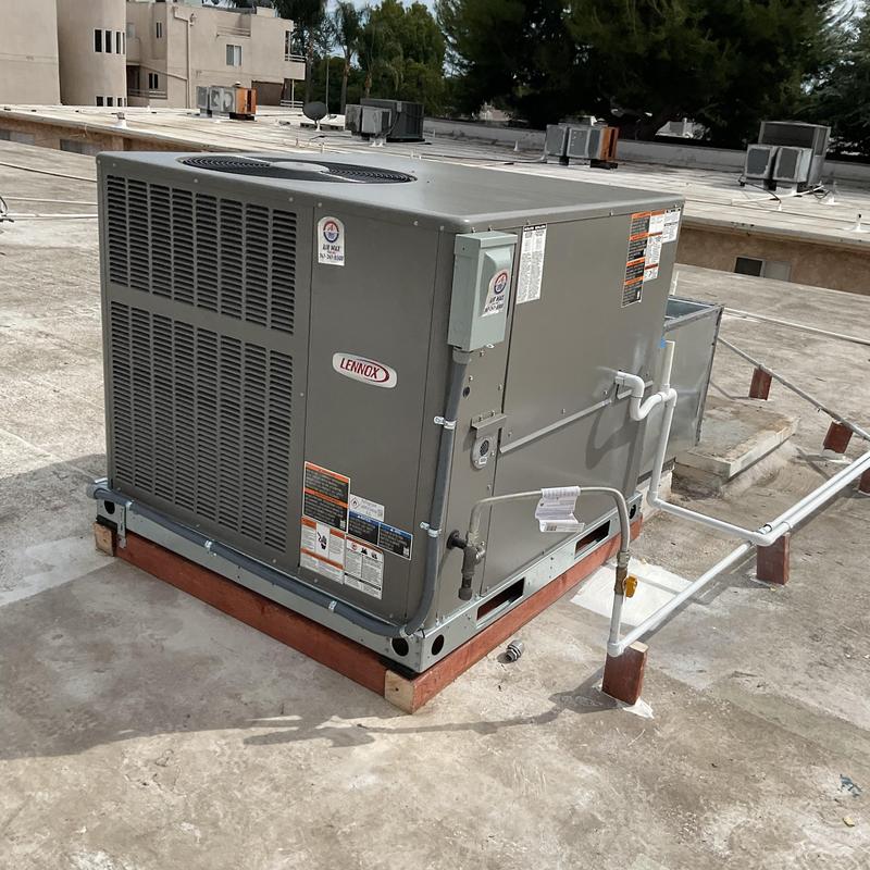 Lennox rooftop HVAC package unit installation