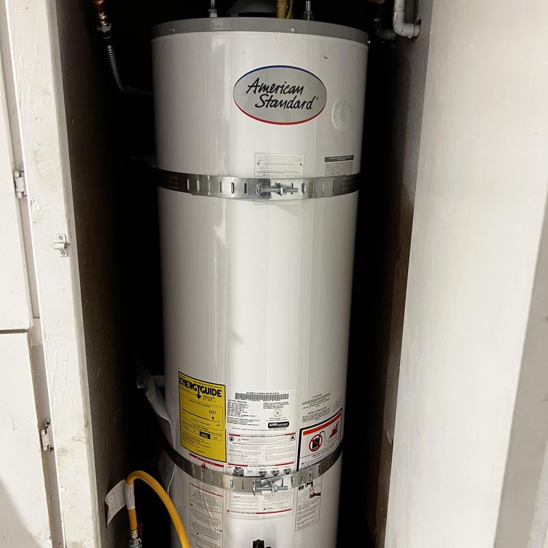 American Standard 40-gal water heater with seismic straps