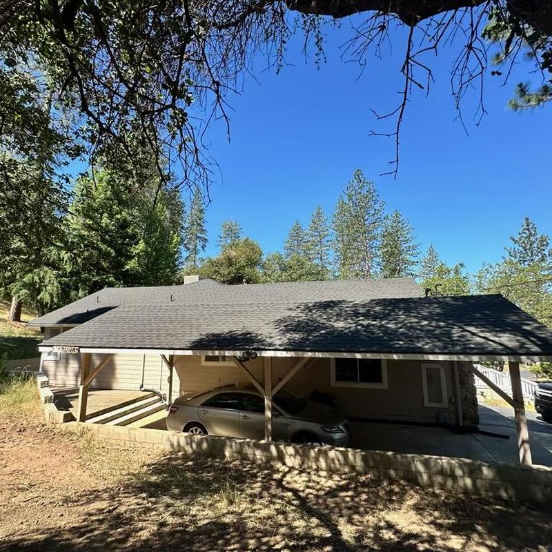 GAF Lifetime asphalt roof on Groveland home