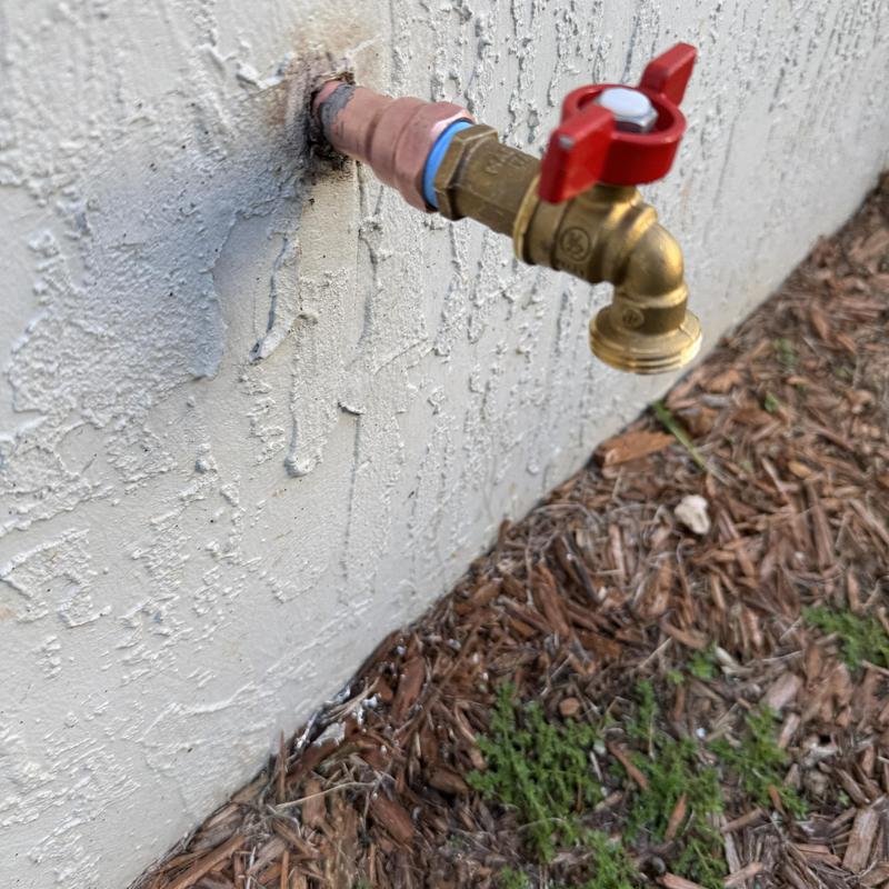 Quarter turn hose bib with female copper adapter