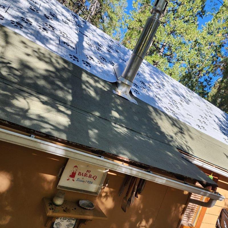 GAF underlayment installation on asphalt roof in Arnold