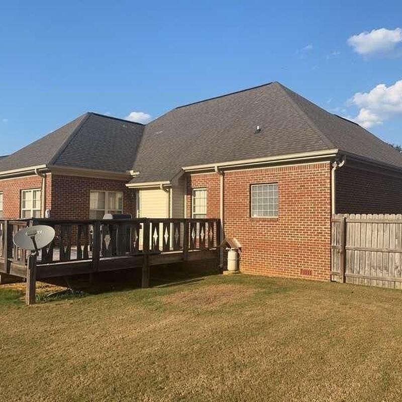 Owen's Corning Oakridge Onyx Black roof shingles installation Owen's Corning Oakridge Onyx Black roof shingles installation