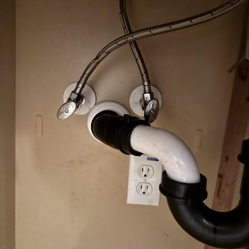 Quarter turn angle stop valves with supply lines under sink