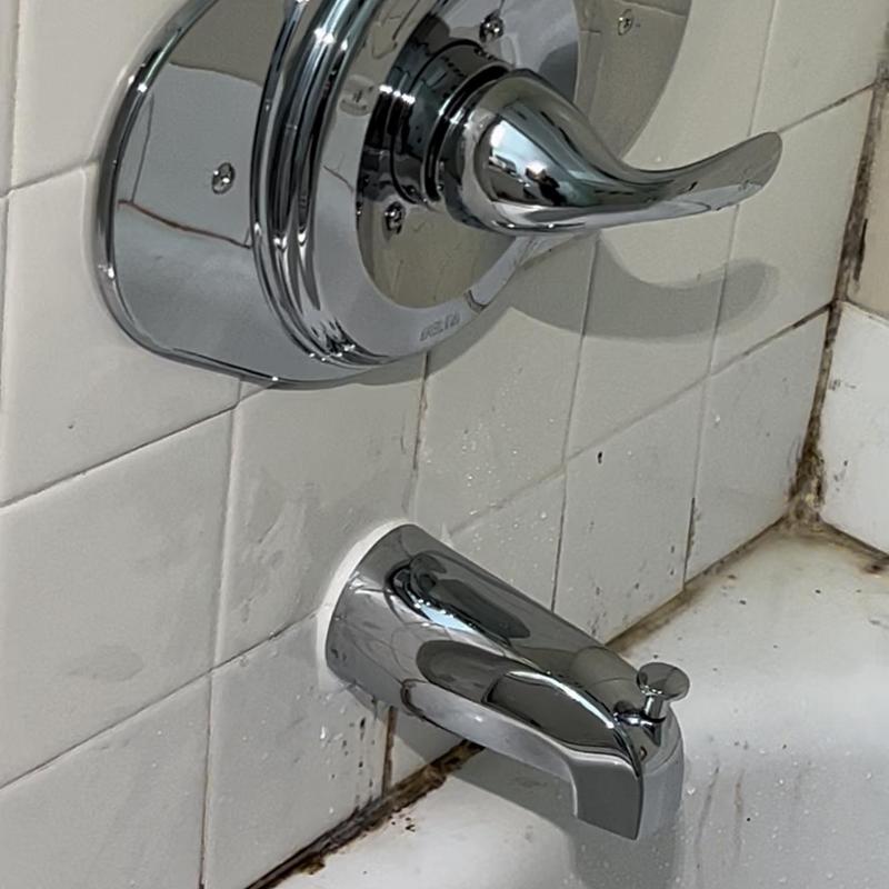 Single handle Delta valve and tub spout installation