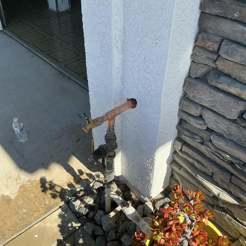 Copper hose bib and water service pipe assembly