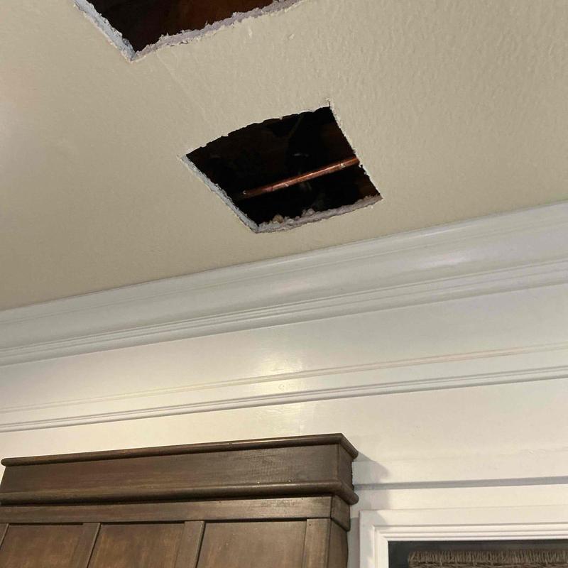 12 copper pipe in drywall ceiling access above cooktop