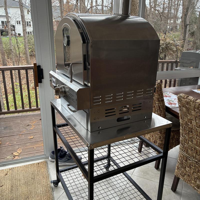 Outdoor pizza oven gas supply hookup on cart