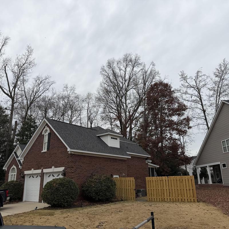 Owens Corning Estate Grey Duration shingle roof installation