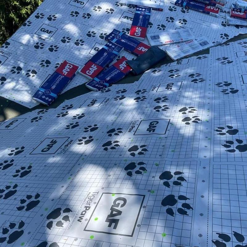 Roof underlayment with GAF Tiger Paw installation