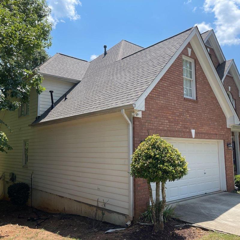 Atlas Pristine Lifetime shingle roof on residential home Atlas Pristine Lifetime shingle roof on residential home