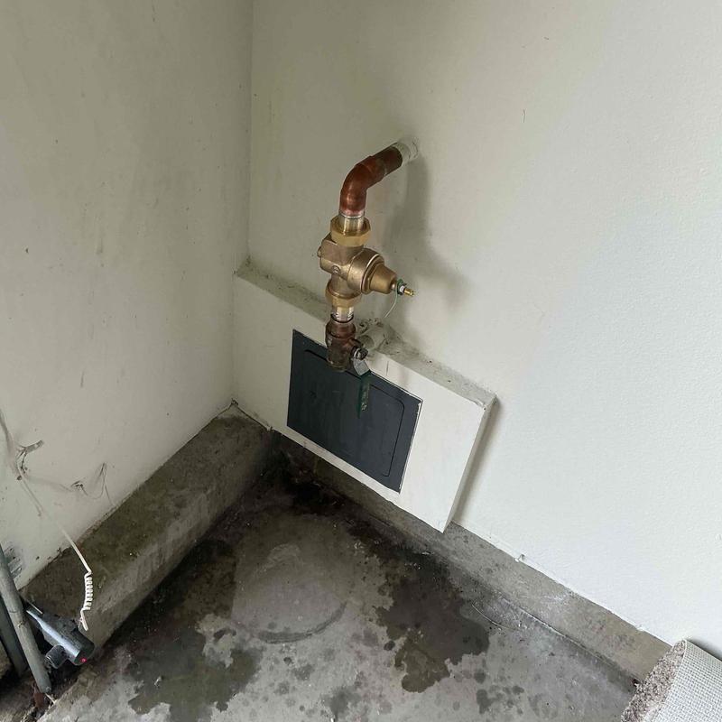 1 inch pressure regulator with copper piping installed