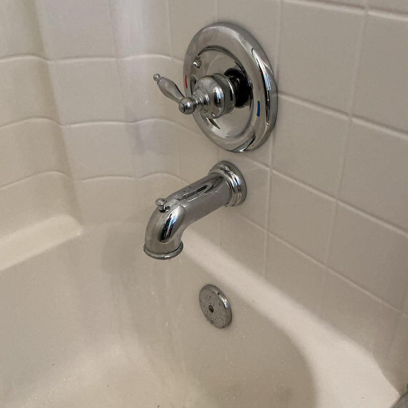 Shower valve cartridge with handle and tub spout