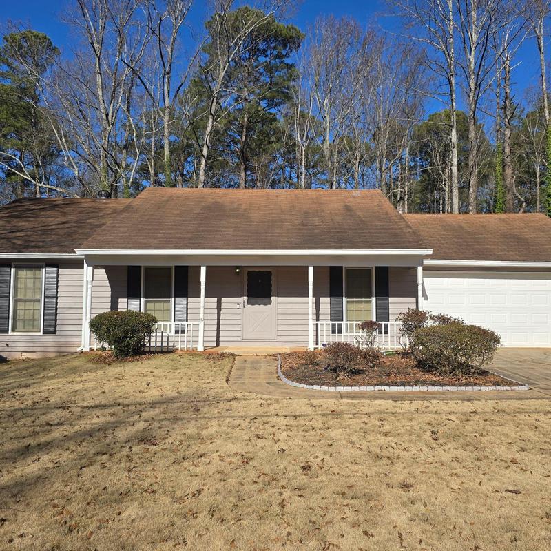 IKO Nordic Lifetime shingles roof before replacement IKO Nordic Lifetime shingles roof before replacement