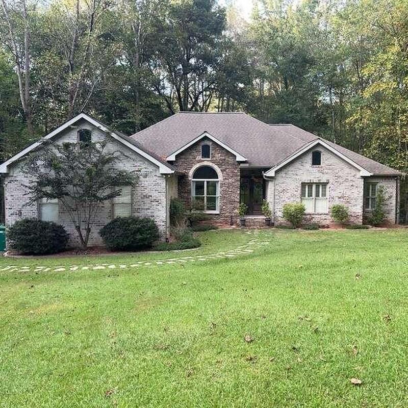 Owen's Corning Duration Estate Grey roof with ridgevent pro Owen's Corning Duration Estate Grey roof with ridgevent pro