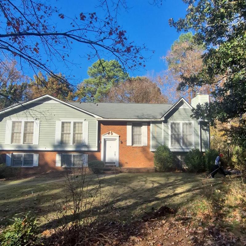 Estate grey Owens Corning roof with ridge ventilation Estate grey Owens Corning roof with ridge ventilation