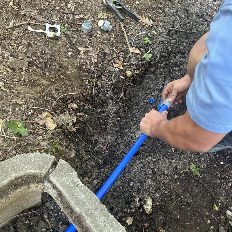 Mainline pipe connection repair in dirt trench