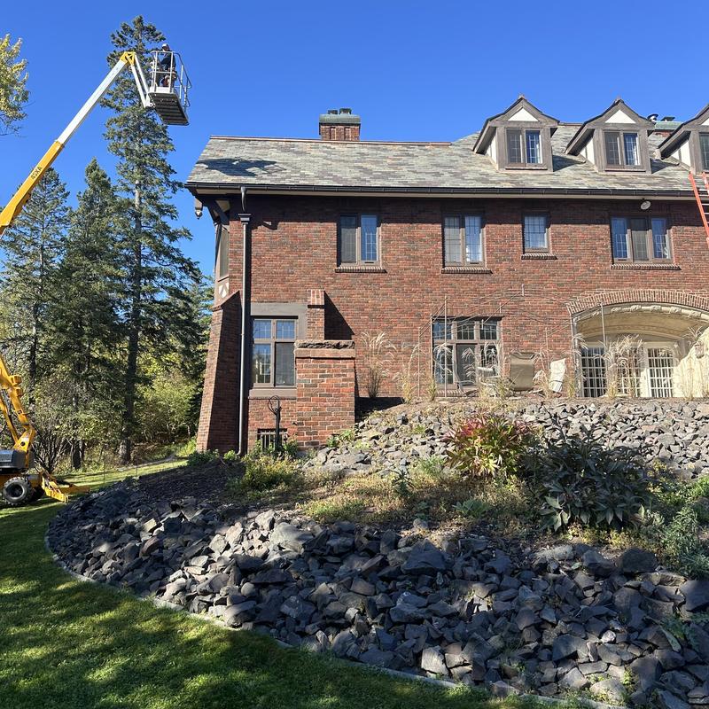 Slate roof inspection using aerial lift platform