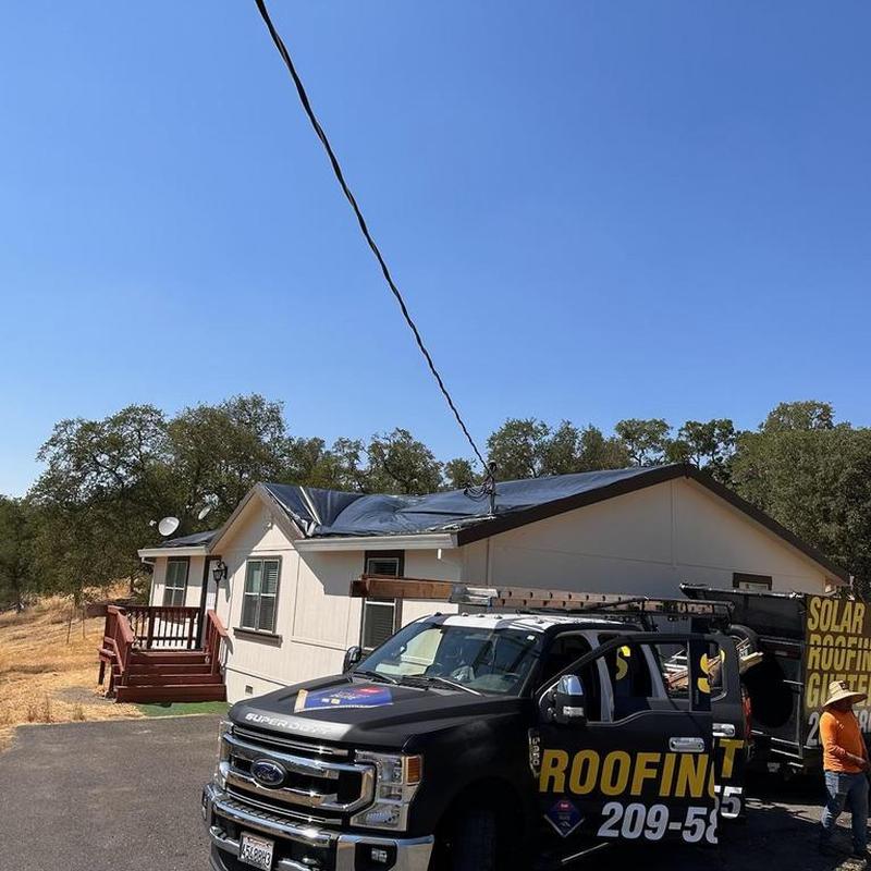 GAF lifetime roof installation on residential home