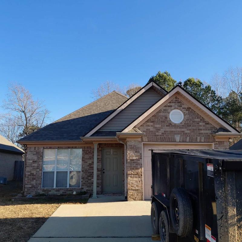 Owen's Corning Driftwood roof shingles with ridge ventilation Owen's Corning Driftwood roof shingles with ridge ventilation