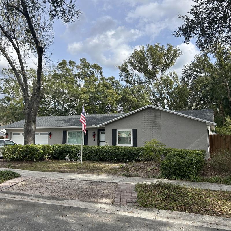 Landmark shingle roof with reconditioned soffit