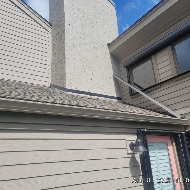 Fiber cement siding installation with Tyvek barrier Fiber cement siding installation with Tyvek barrier