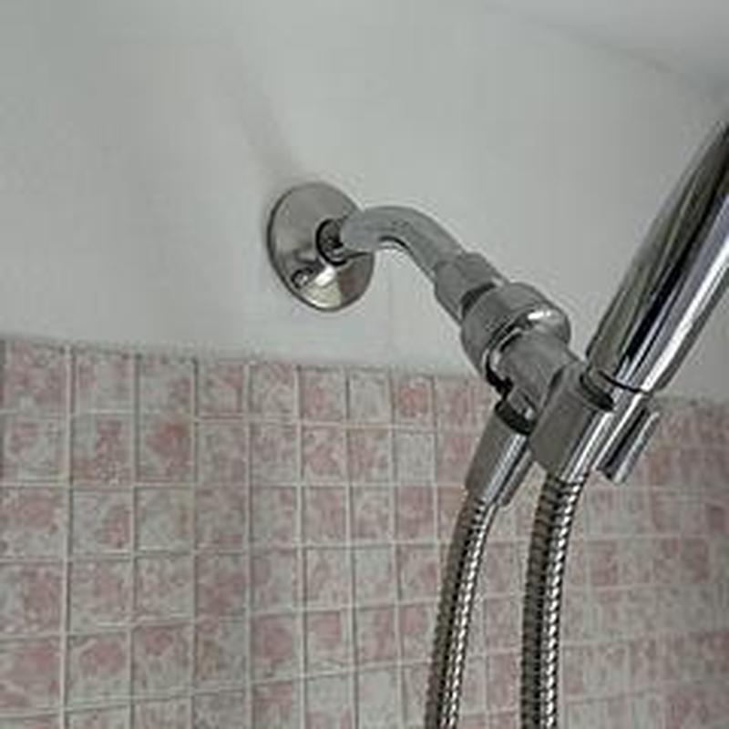 Moen Posi Temp shower valve with tile wall
