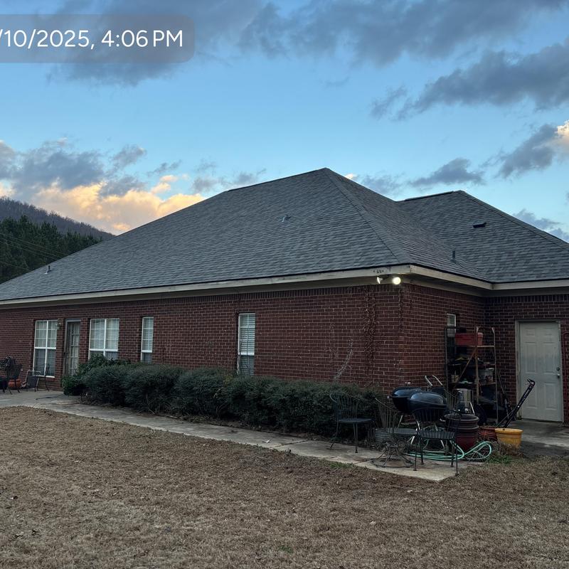 TrueDefinition Duration roof shingles in Driftwood color TrueDefinition Duration roof shingles in Driftwood color