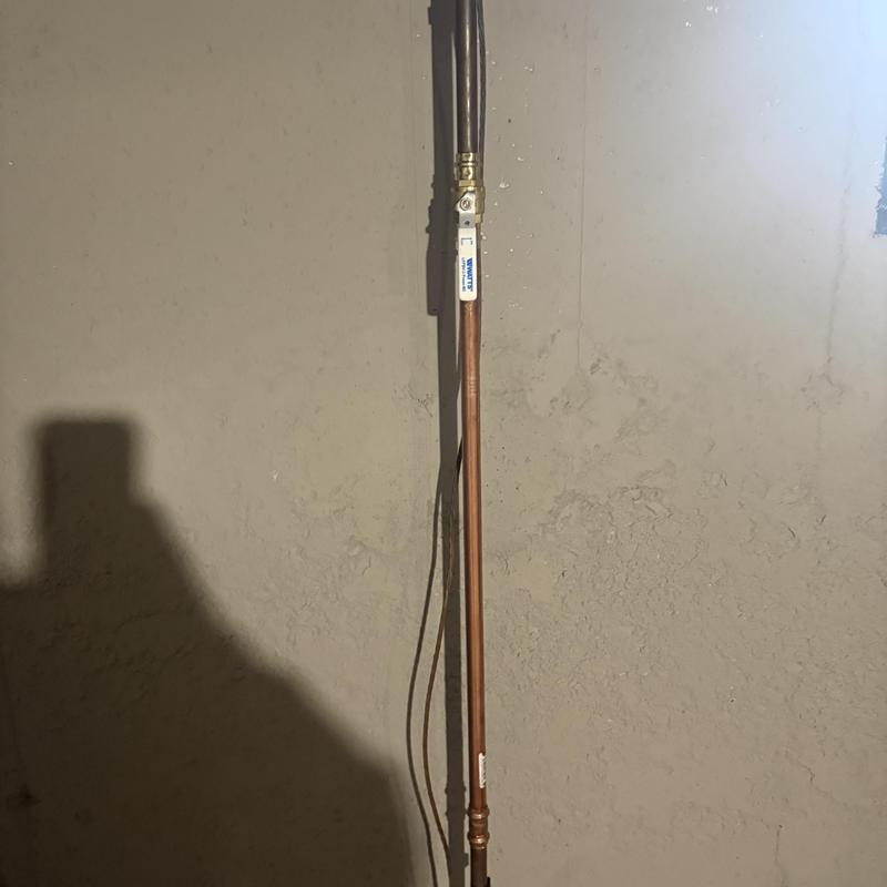 Copper shower riser pipe with shut-off valve